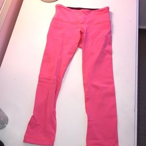 Reversible Lululemon Cropped Leggings